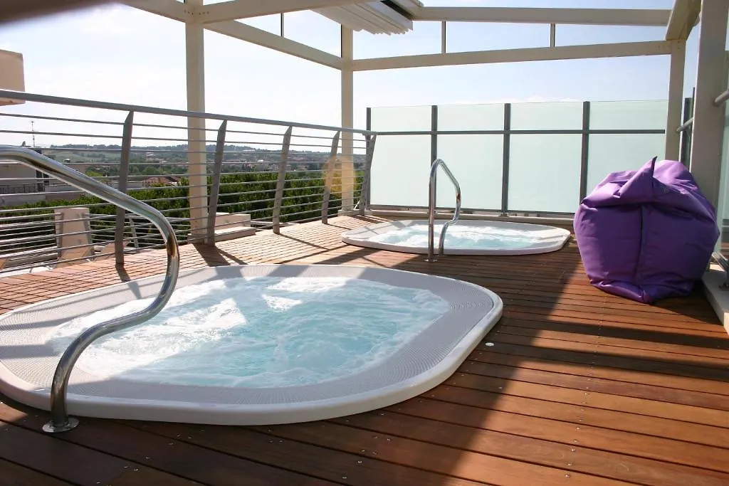 Hotel Aquila D'Oro Misano Adriatico 3*,  Italien